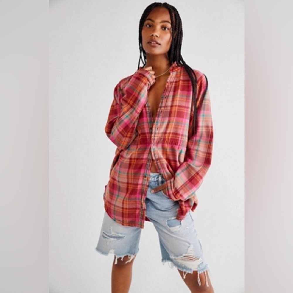 We The Free Summer Daydream Button Down - - Picture 3 of 3